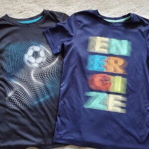 2 boys short sleeve shirts